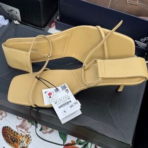Zara Beige Heeled Sandals